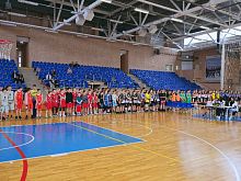 В Железногорске прошёл межрегиональный юношеский турнир по стритболу