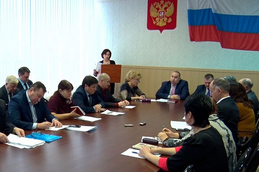 Железногорские депутаты утвердили бюджет города на 2016 год в окончательном варианте