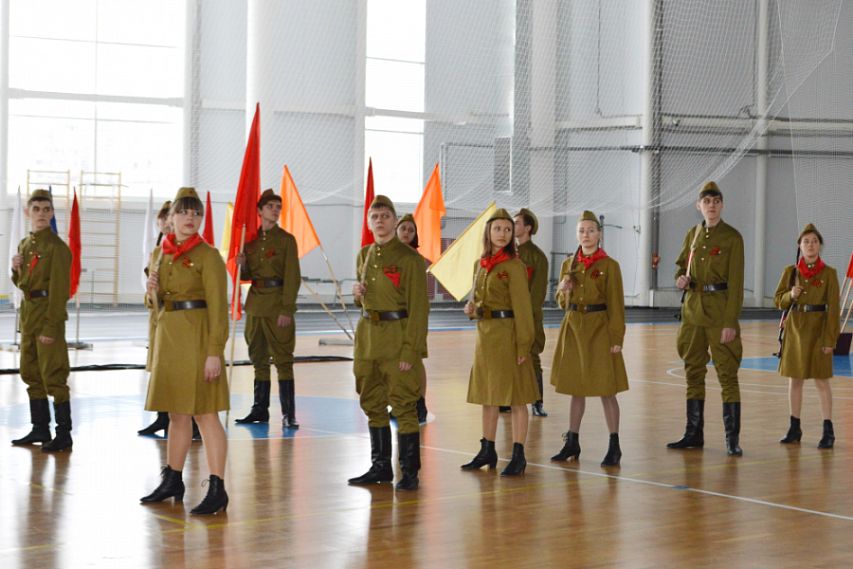 В Железногорске отметили 75-летие победы в Сталинградской битве