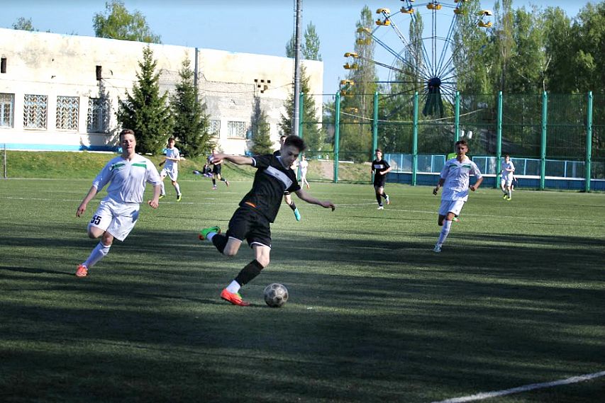 В Железногорске завершился III Международный юношеский турнир по футболу, посвященный Победе в Великой Отечественной войне