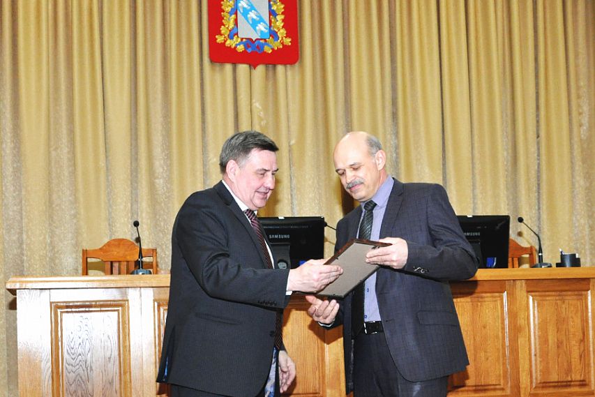 Губернатор Курской области поблагодарил железногорских общественников 