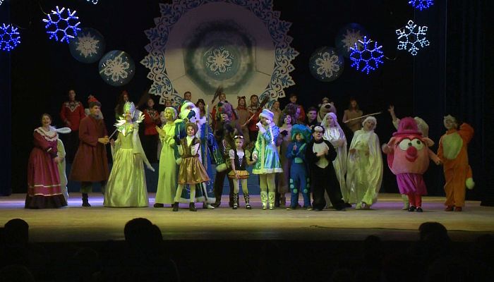 В Железногорске состоялось благотворительное новогоднее представление