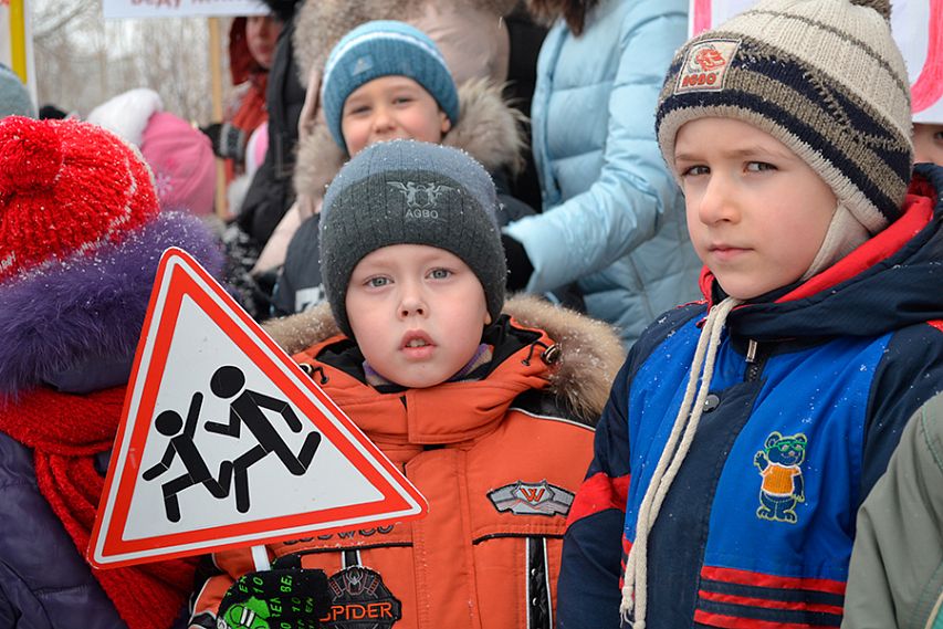 В Курской области сотрудники ГИБДД проводят профилактическое мероприятие «Школьные каникулы»