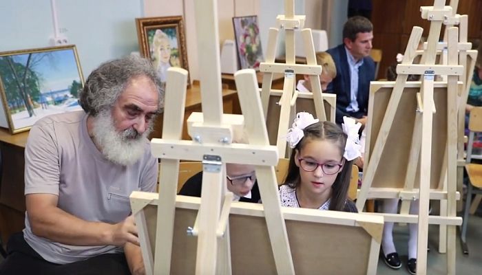 В Железногорске реализуют проект «Раскрасим мир волшебными красками»