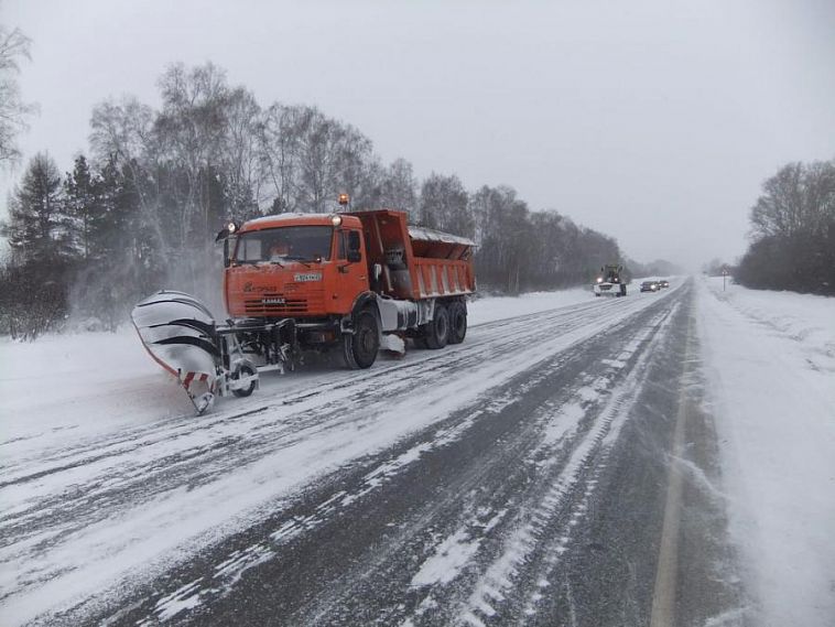 Федеральные трассы в Курской области зимой будет убирать почти 100 единиц спецтехники