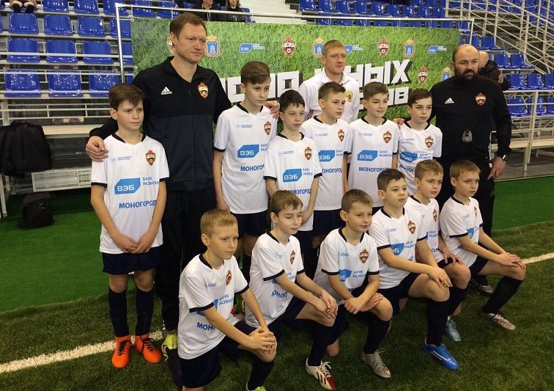Юные железногорские футболисты провели встречу с командой ЦСКА 