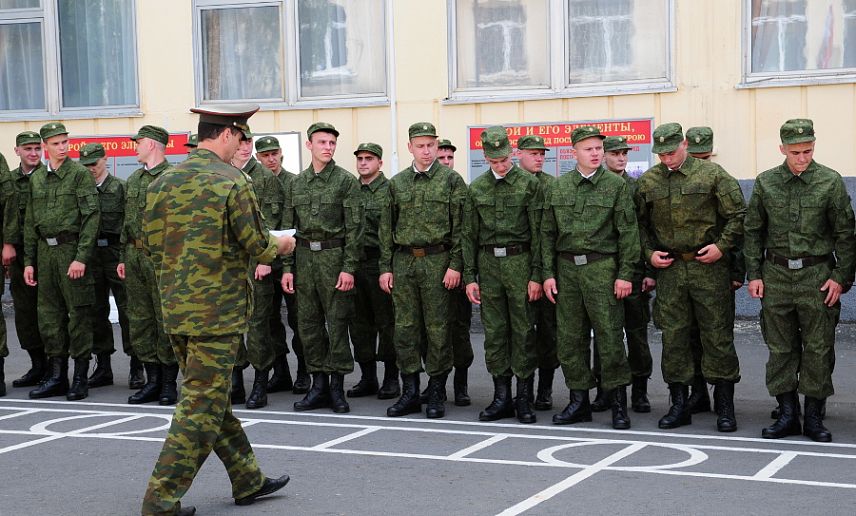 Осенний призыв: служить отправятся 1,5 тысячи курских парней