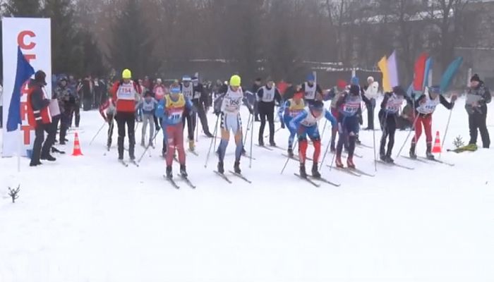 На МГОКе прошли соревнования по лыжным гонкам