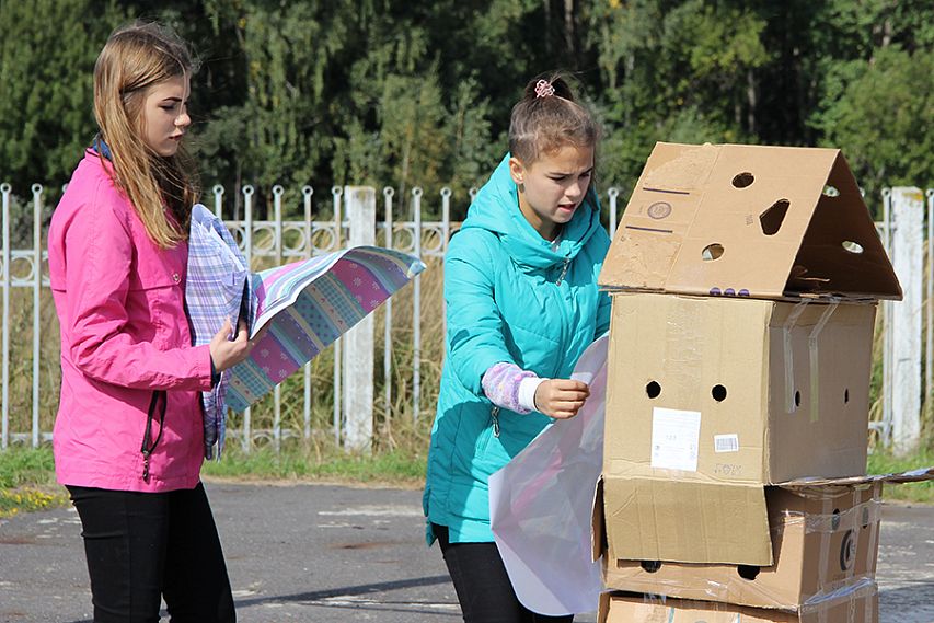 Активисты проекта «Дети – цветы жизни» построили вместе с ребятами новоандросовского центра «Перспектива» город мечты