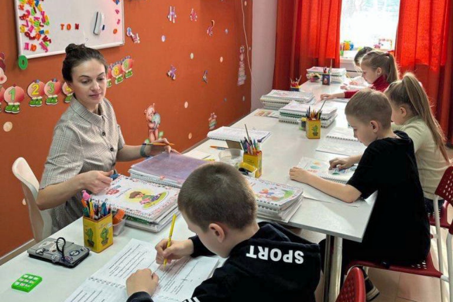 Семь лет в Железногорске работает школа скорочтения и развития интеллекта IQ007