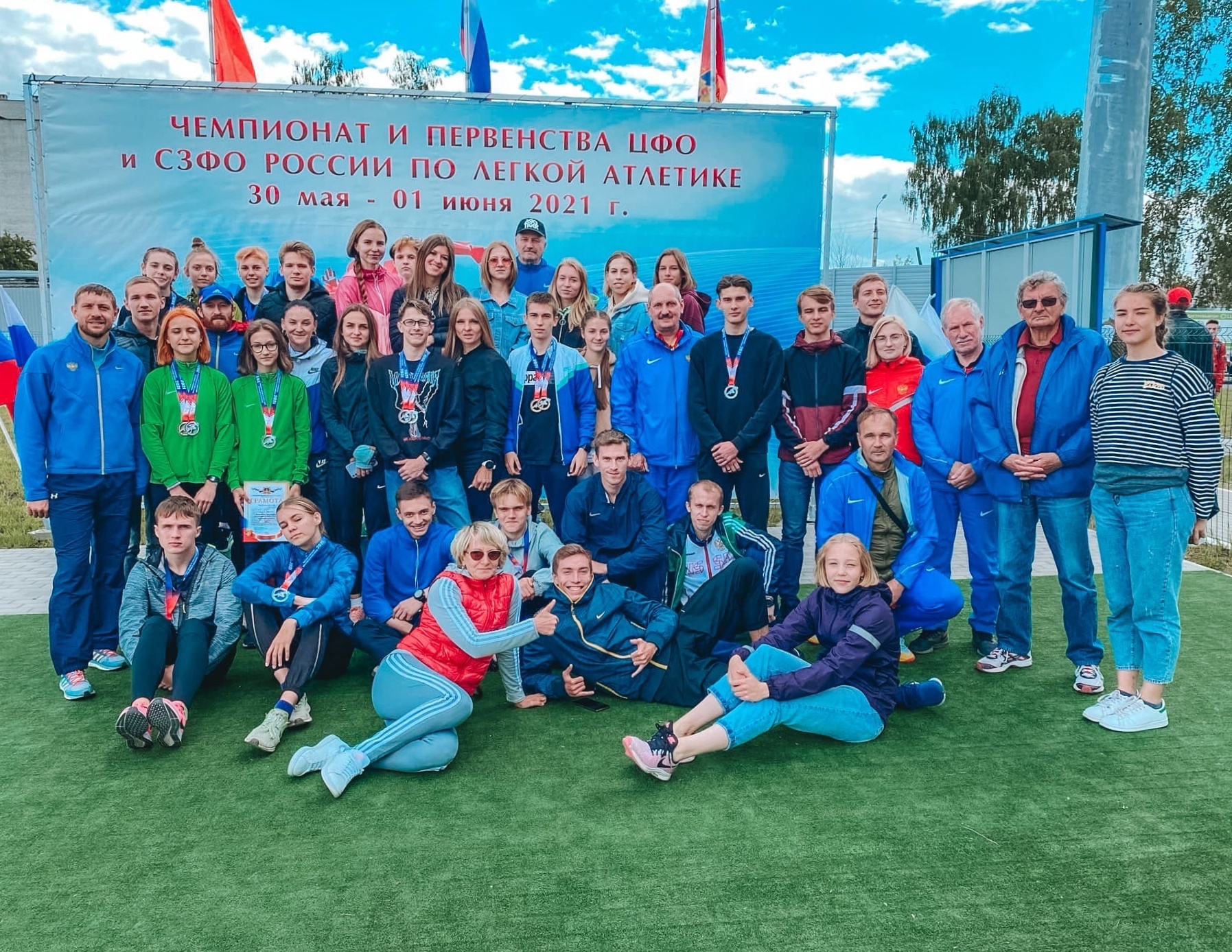 Железногорские легкоатлеты вернулись с медалями из Брянска