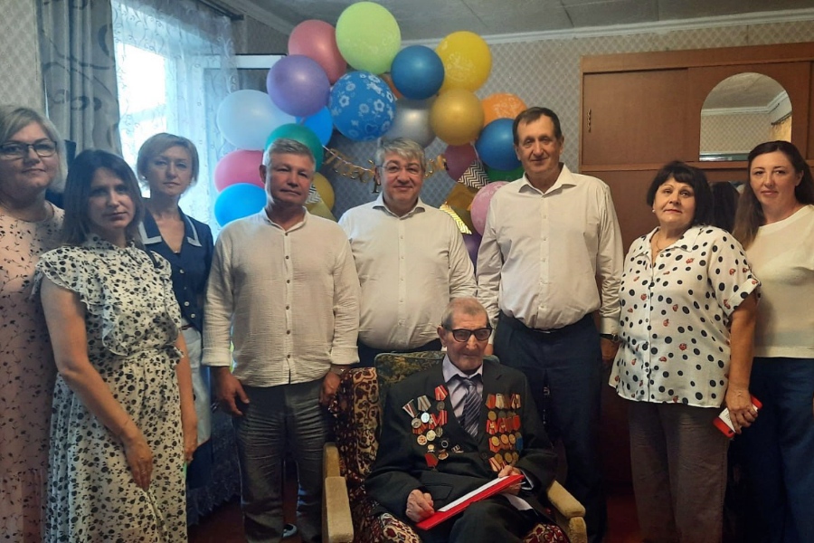 100-летний юбилей отмечает участник Курской битвы из посёлка Горняцкий Железногорского района 