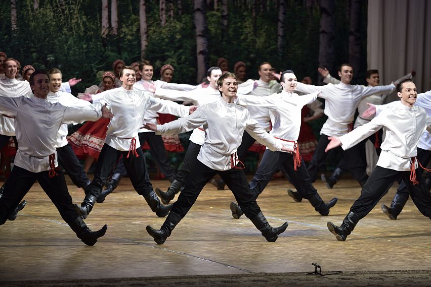 Кто получит билеты на концерт ансамбля народного танца имени Игоря Моисеева?