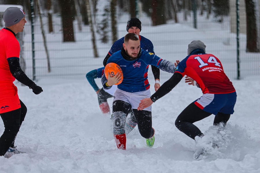 В Москве в День Курской области на выставке «Россия» устроили фестиваль по регби на снегу
