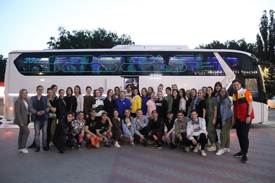 Студентка из Железногорска в составе делегации Курской области отправилась на Всероссийскую студвесну в Челябинск