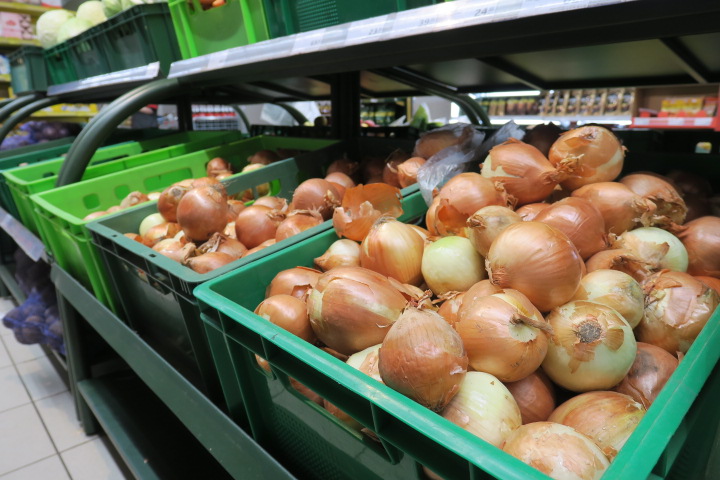 В июле в Курской области подешевели овощи и сахар, подорожали бензин и коммуналка