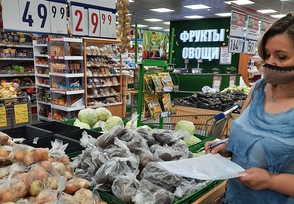 В Железногорске снизились цены на овощи, сахар и масло