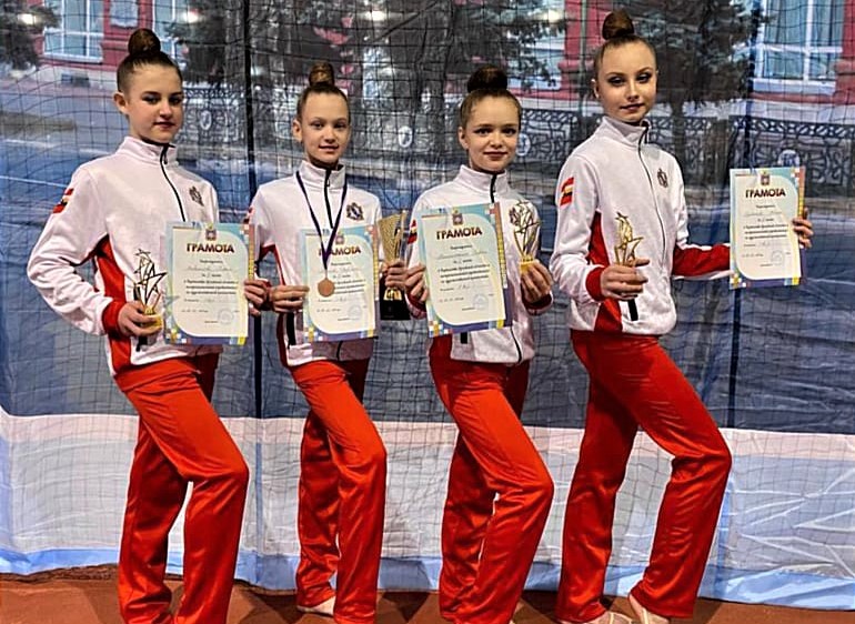 Показали класс: железногорские гимнастки завоевали медали на первенстве Орловской области