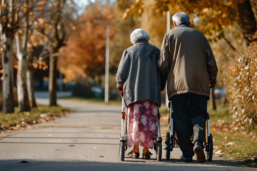 Более 36,7 тысяч жителей Курской области старше 80 лет получают пенсию в повышенном размере