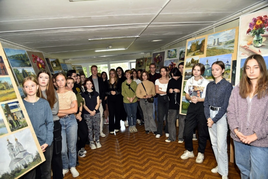 художественное училище кемерово. нижегородский художественный колледж. семеновский индустриально художественный техникум специальности. красноярское художественное училище (техникум) имени в. колледж венецианова тверь.