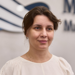 AVD02168 Леонова.jpg