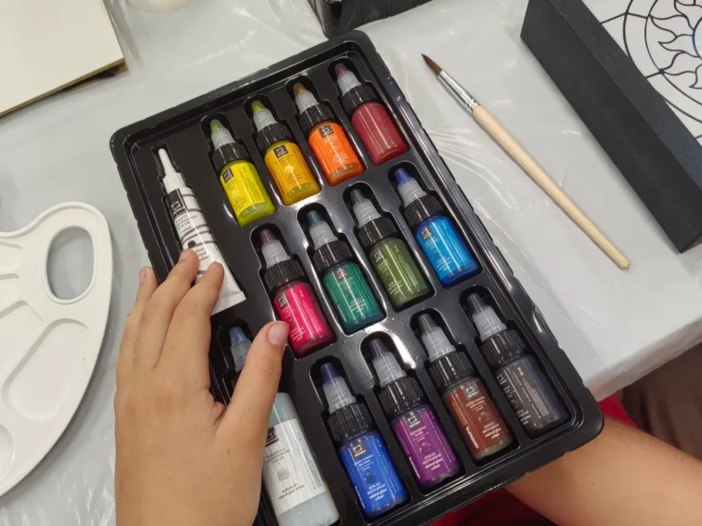 МК работы Ольга Гнездилова с витражом о море (7).jpg