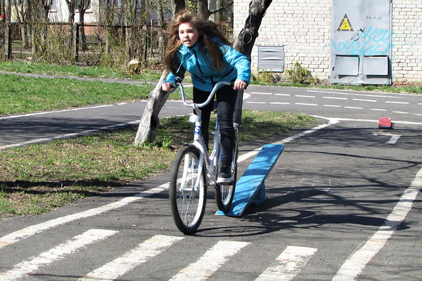 Молодёжь Железногорска «сдала экзамен» на право вождения велосипедом 