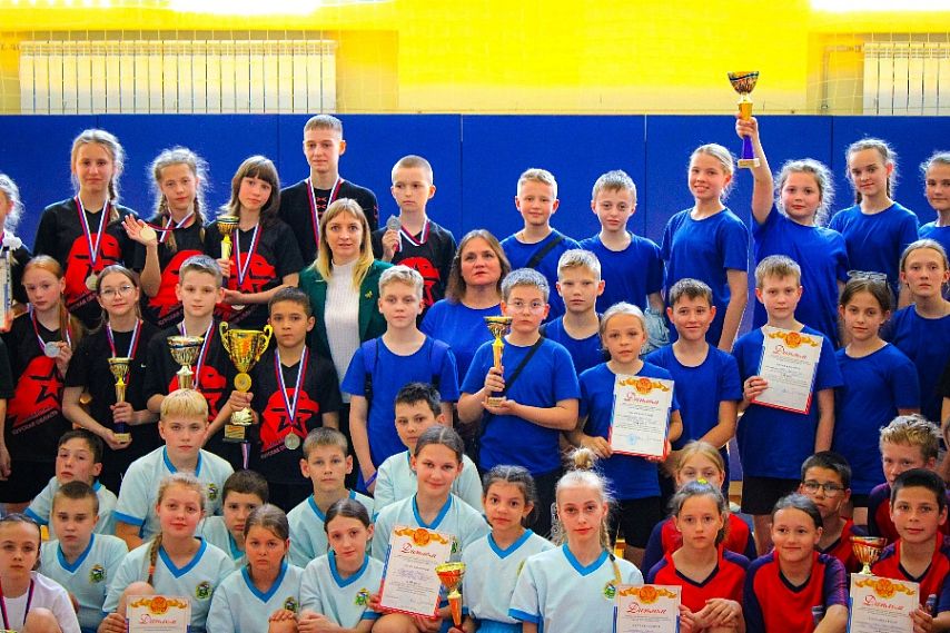 Команда железногорской школы № 14 заняла второе место на региональных Президентских состязаниях