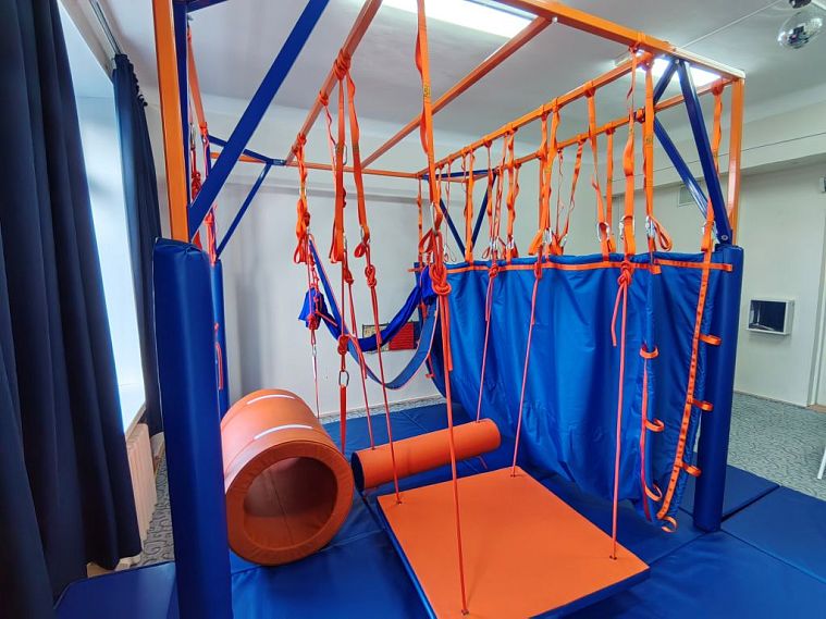 Над будущим без барьеров работают в железногорском реабилитационном центре «Зорюшка»