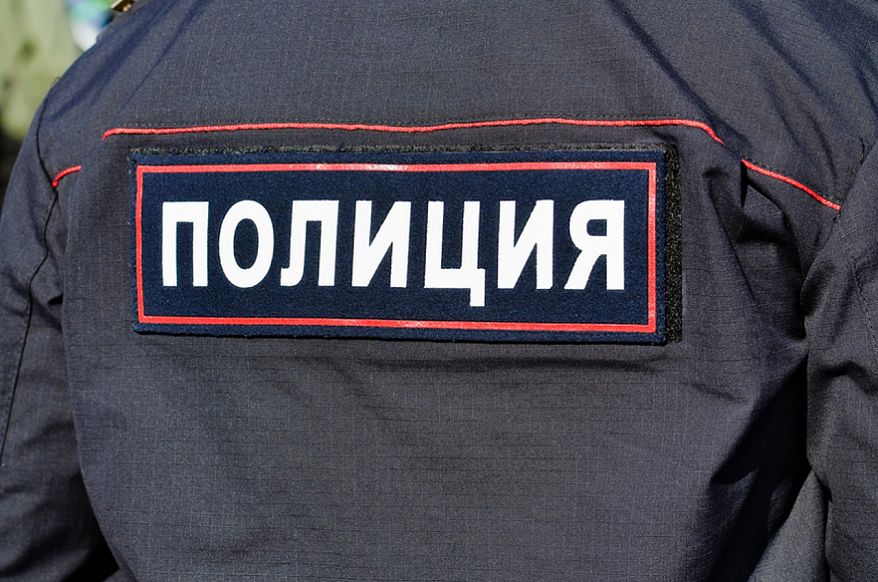 Железногорские полицейские следят за безопасностью во время голосования по поправкам в Конституцию 