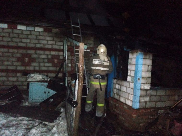 В пожаре в Курской области погибла женщина