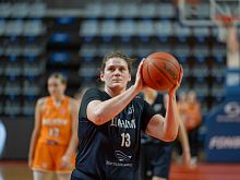 Баскетболистки курского «Динамо» без труда переиграли в гостях ивановскую «Энергию» 