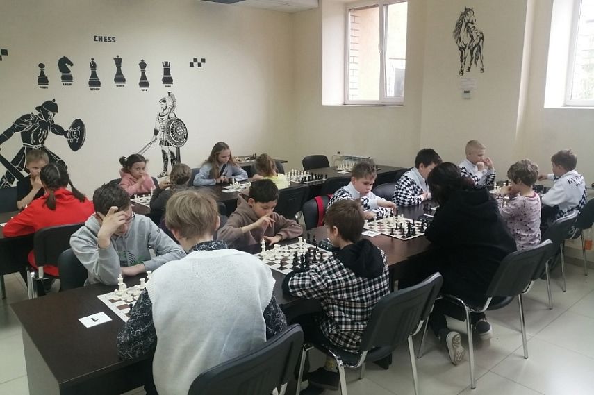 Савелий Козиков стал обладателем весеннего кубка Железногорска по шахматам 