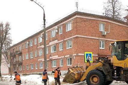 140 тонн противогололёдной смеси израсходовали за день коммунальщики Железногорска