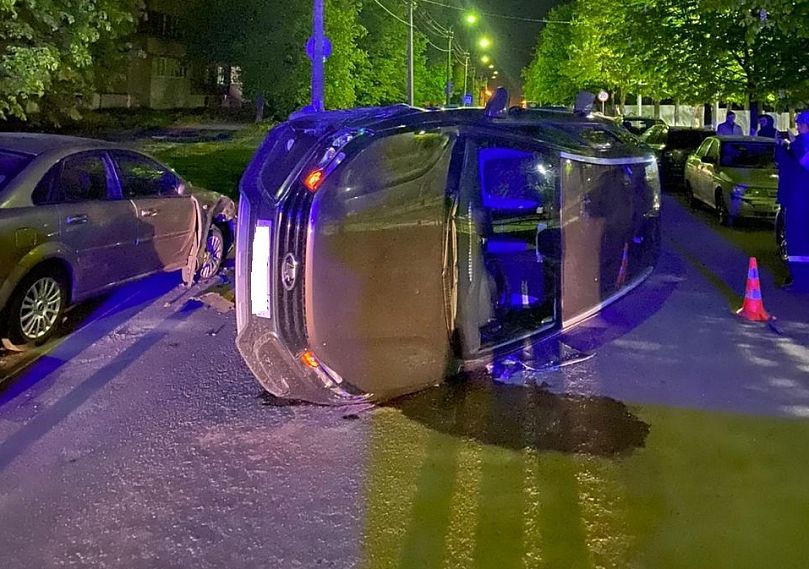 Пьяный 22-летний автомобилист устроил тройное ДТП в Железногорске