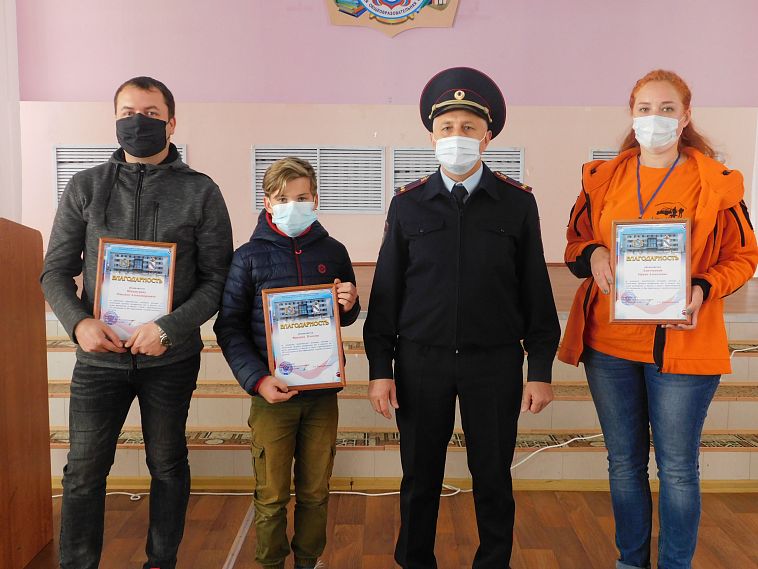 Железногорские полицейские поблагодарили горожан за помощь в розыске без вести пропавших людей