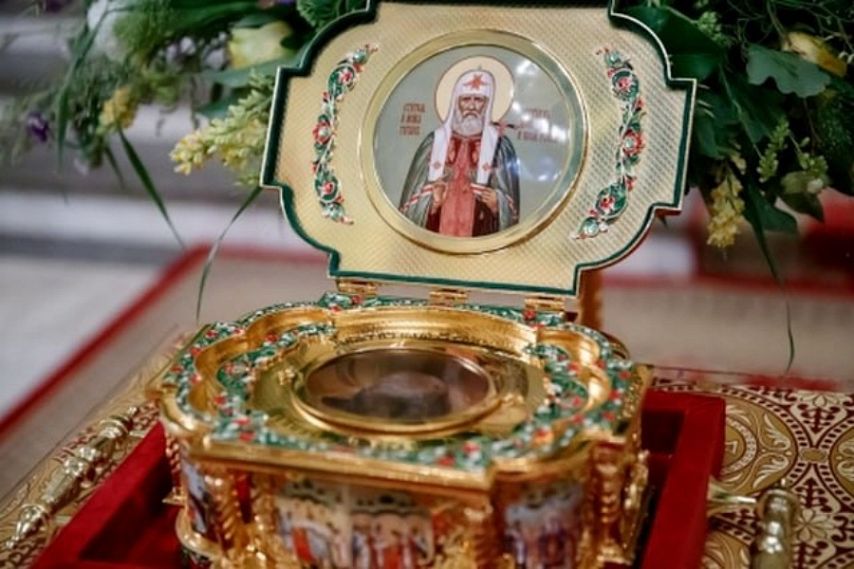 Железногорцы смогут поклониться мощам патриарха Тихона