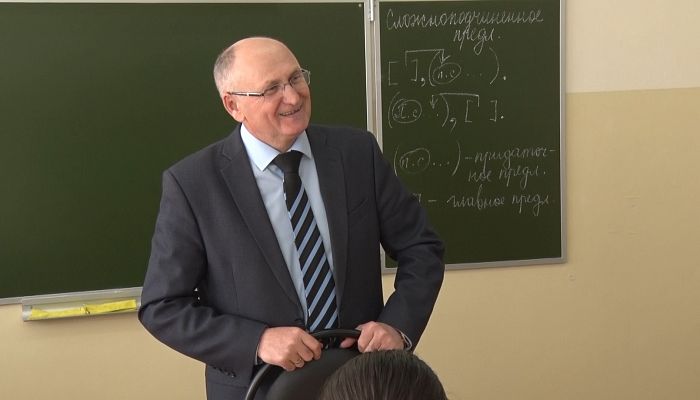 Депутаты Железногорской городской Думы провели уроки в школах города 