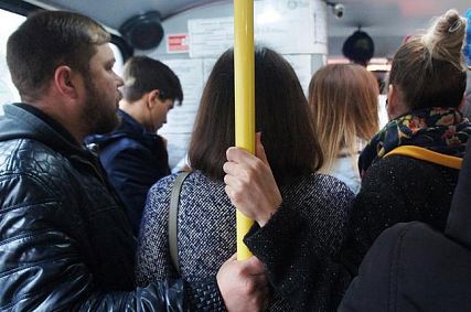 С 1 апреля льготный проезд в транспорте возможен только по Карте жителя Курской области
