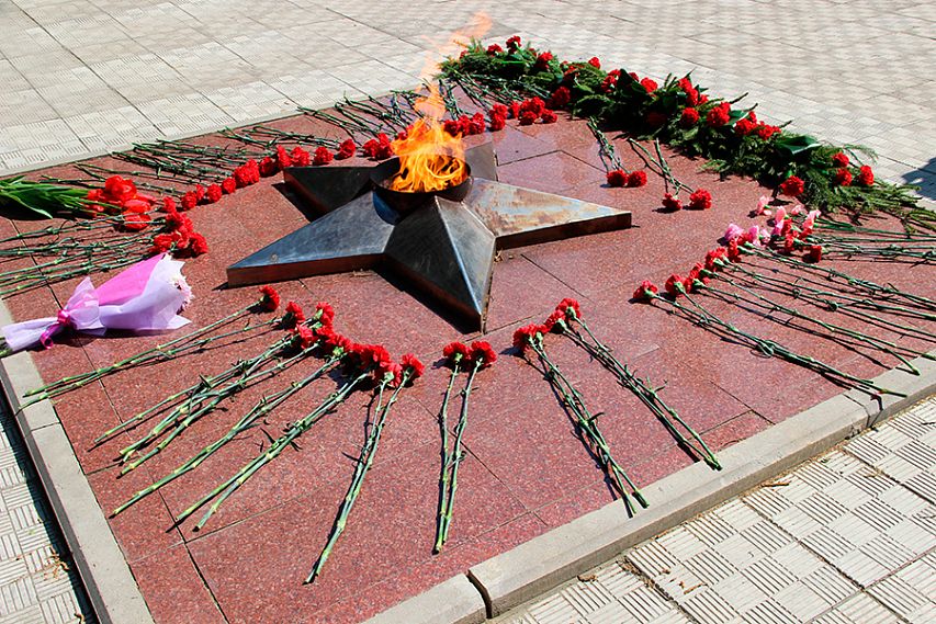 Помним. Зачем? В Железногорске прошли митинги и акции в память о первом дне Великой Отечественной войны
