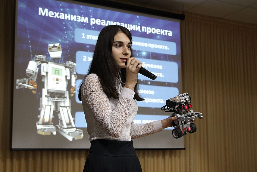 В Железногорске говорили о науке, роботах и поддержке молодых профессионалов