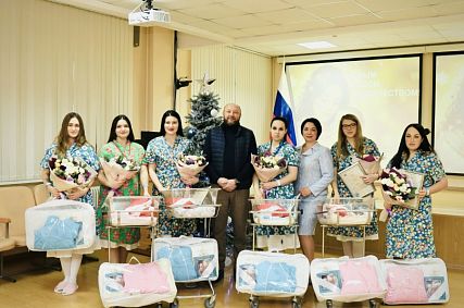 Михаил и София – самые популярные имена новорождённых в январе 