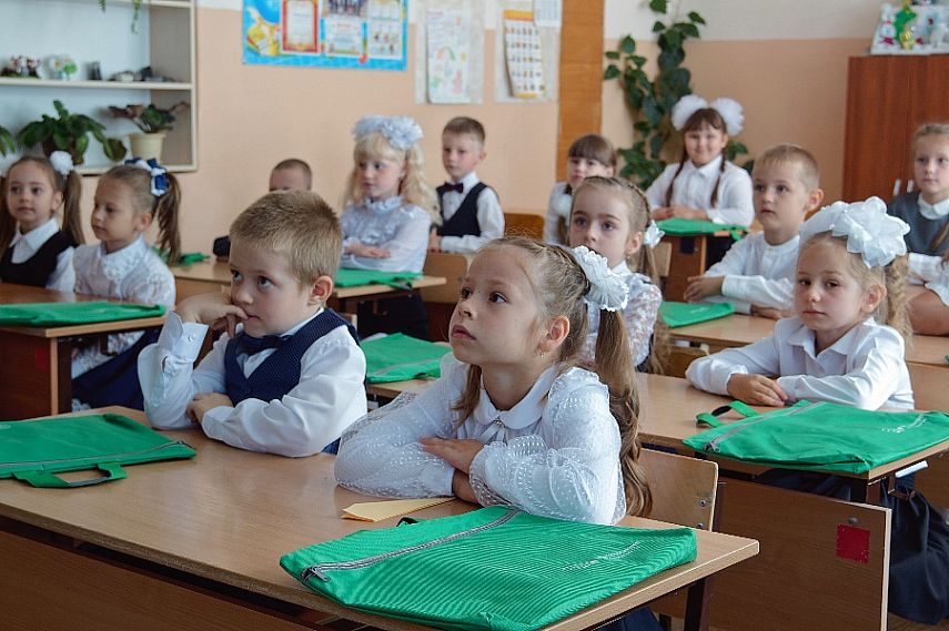 В Курской области школьные линейки в День знаний пройдут в закрытых помещениях