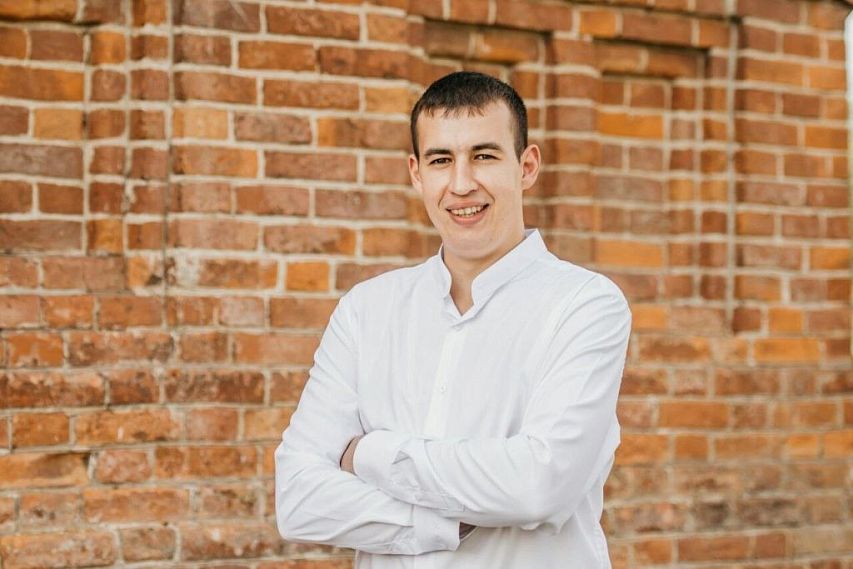 «Побольше б таких людей – в мире было бы больше добра». О Виталии Кострыкине вспоминают родные