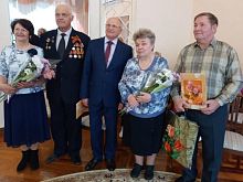 В Железногорском загсе  семейные пары поздравили с 50-летием совместной жизни