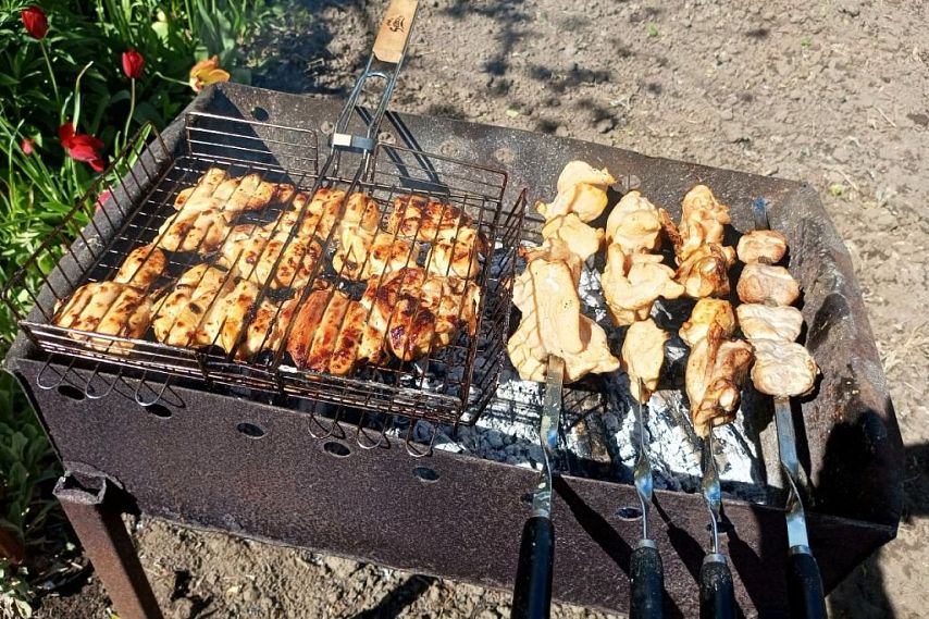 Кофе, чай, йогурт: пробуем новые маринады для шашлыка
