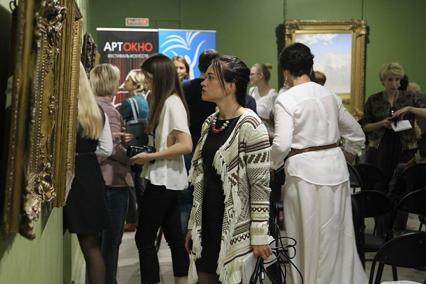 В Курске проходит выставка картин из Третьяковской галереи
