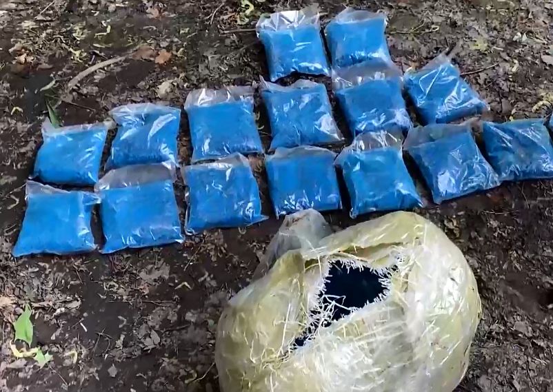 Железногорские полицейские изъяли 38 кг синтетических наркотиков