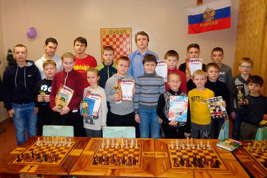В Железногорске прошел новогодний турнир среди юных шахматистов. Следующая шахматная встреча 7 января