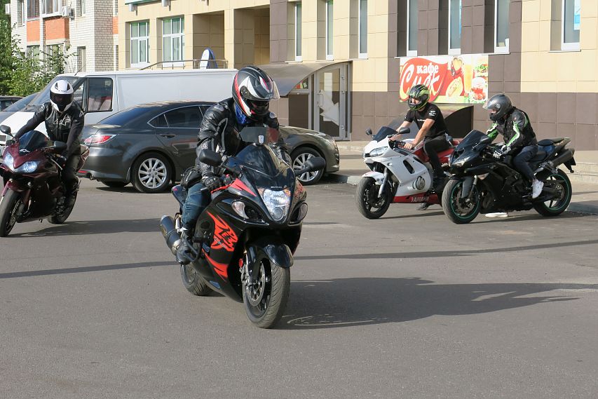 Рыцари дорог: как живут железногорские мотоциклисты
